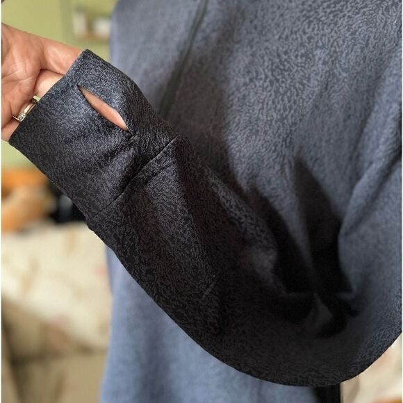 MONDETTA NWT black cold gear 1/4 zip long sleeve top - Picture 6 of 10